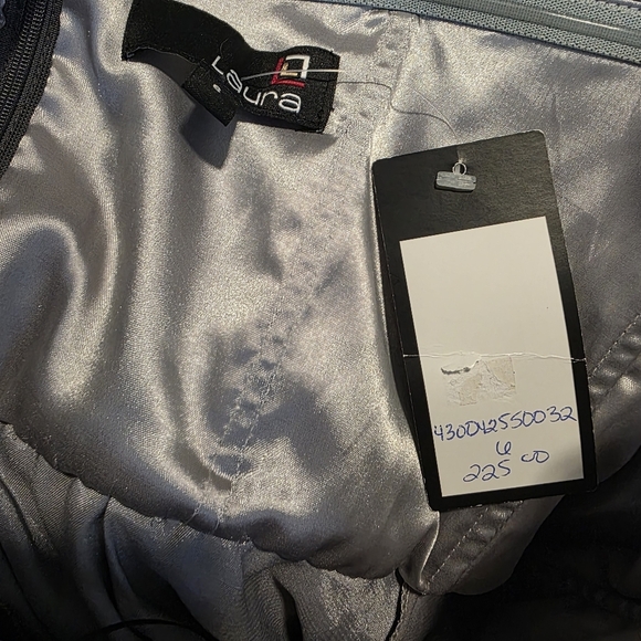 Laura Elegant Gray Strapless Dress - size 6 - Picture 6 of 11